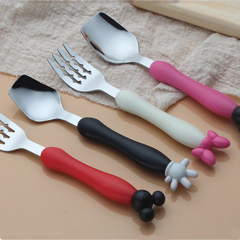 Juego de tenedor cuchara de Mickey de dibujos animados para niños, cuchara de alimentación de bebé, utensilios para comer de acero inoxidable, accesorios de cubiertos para bebés pequeños