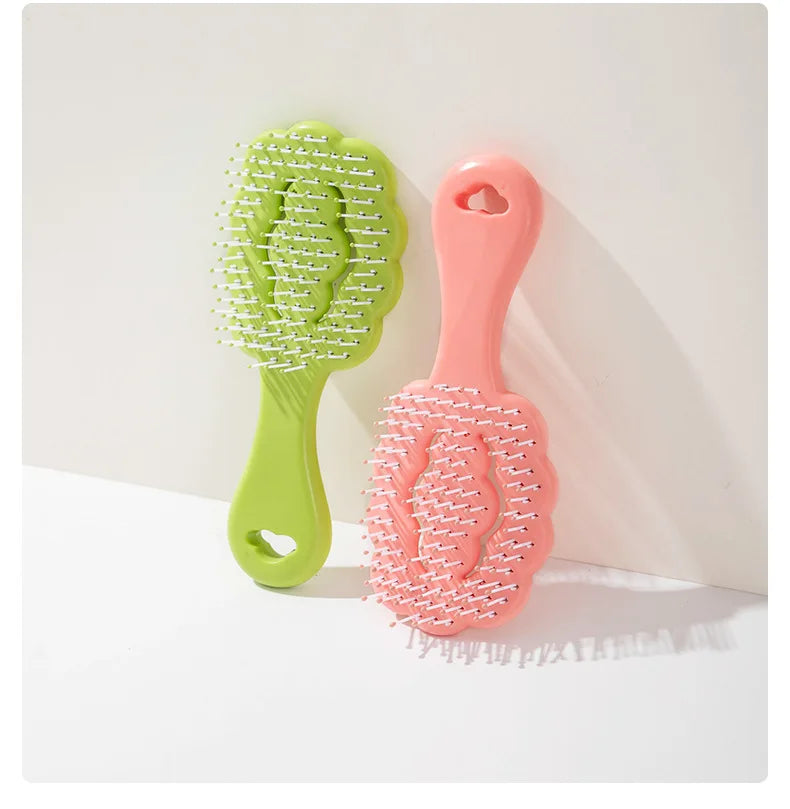 Mini cepillo de pelo portátil para niña, Color caramelo, masaje de dibujos animados, peine de pelo liso, forma de nube, peine de canalé, peine de peinado, 1 pieza