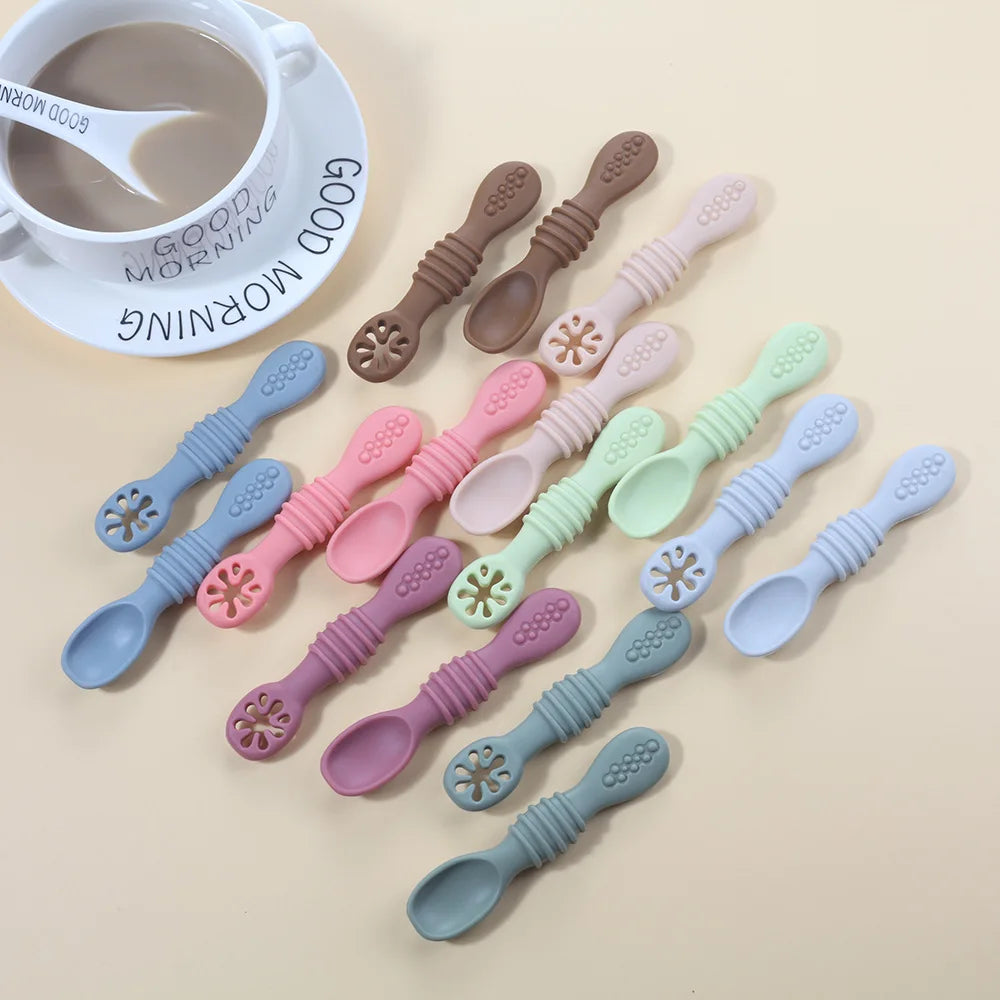 Juego de cucharas de aprendizaje para bebé, cuchara adhesiva de silicona de calidad alimentaria, cubiertos para niños, cuchara de entrenamiento, vajilla de alimentación, 2 uds.