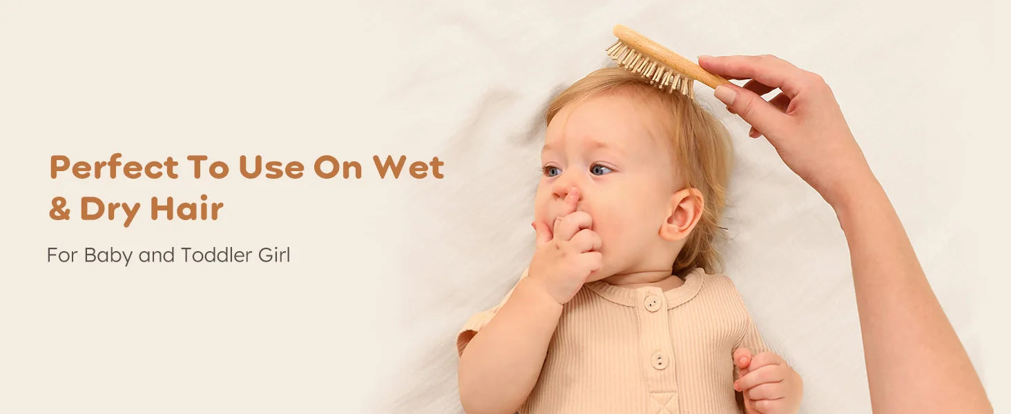 Juego de 4 Uds de cepillos y peines para bebé, cepillo de masaje de pelo de cabra Natural Ultra suave de madera para recién nacido, juego de peines para niño y niña