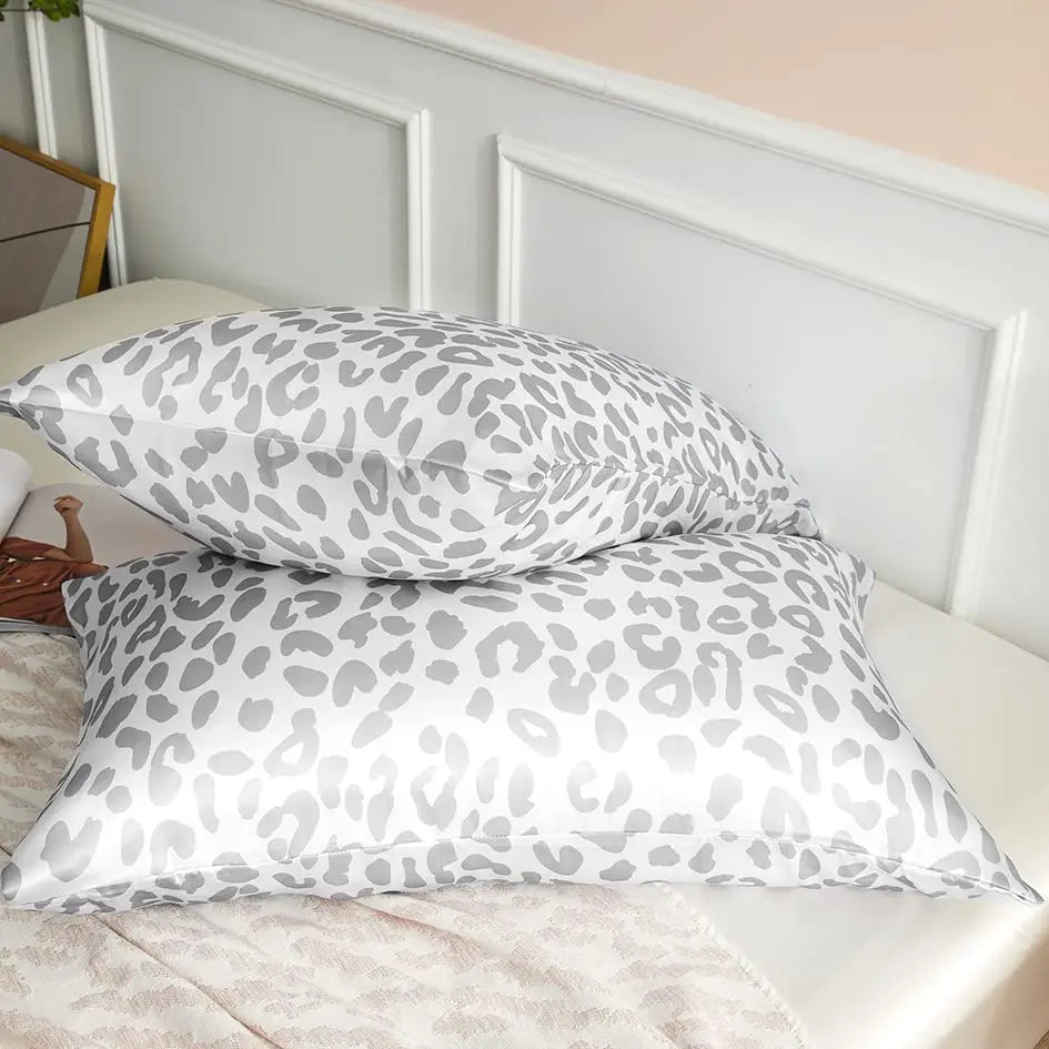 Funda de almohada de satén para pelo y piel, juego de 2 fundas de almohada con estampado de leopardo gris, fundas de almohada de satén de seda con cierre de sobre