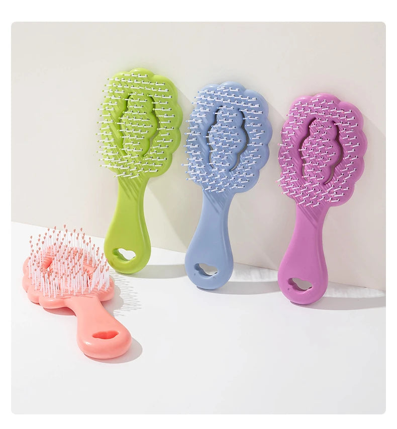 Mini cepillo de pelo portátil para niña, Color caramelo, masaje de dibujos animados, peine de pelo liso, forma de nube, peine de canalé, peine de peinado, 1 pieza