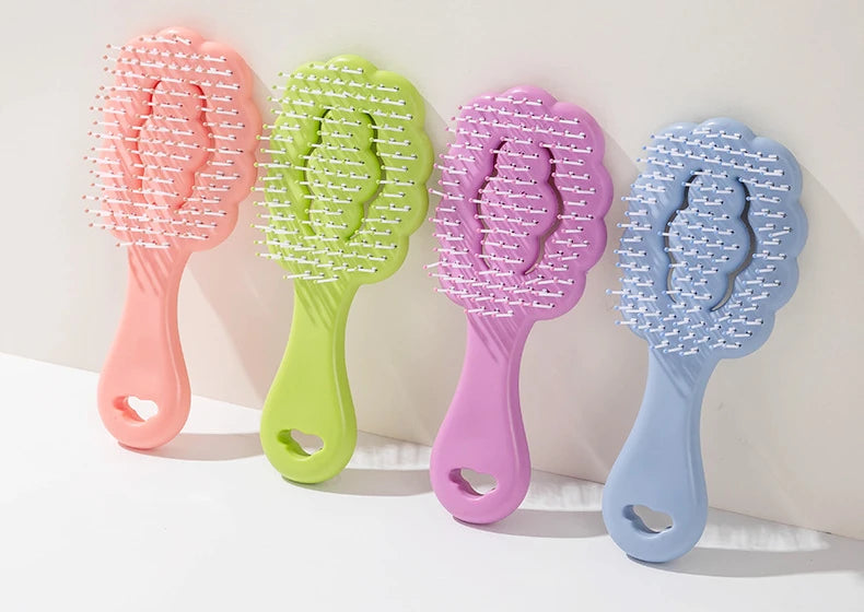 Mini cepillo de pelo portátil para niña, Color caramelo, masaje de dibujos animados, peine de pelo liso, forma de nube, peine de canalé, peine de peinado, 1 pieza