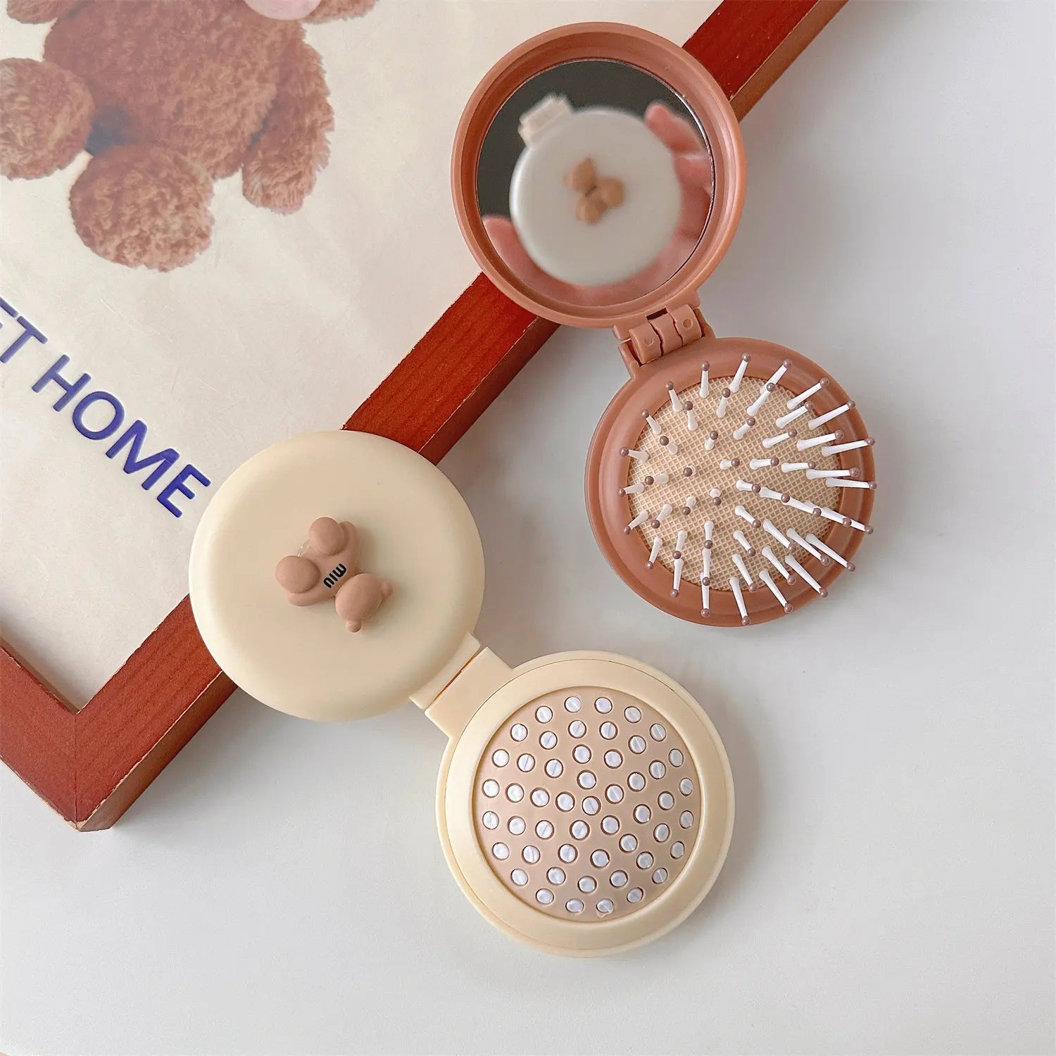 Peine de masaje plegable con espejo de maquillaje, bolsa de aire de plástico portátil para viaje, pequeño cepillo de pelo para niña, pajarita, cojín de aire