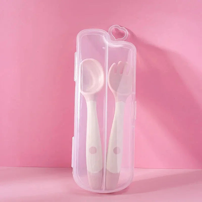Juego de tenedor y cuchara para bebé, utensilios flexibles para niños pequeños, vajilla de entrenamiento con mango de silicona suave, herramientas de autoalimentación para bebés y niños BP